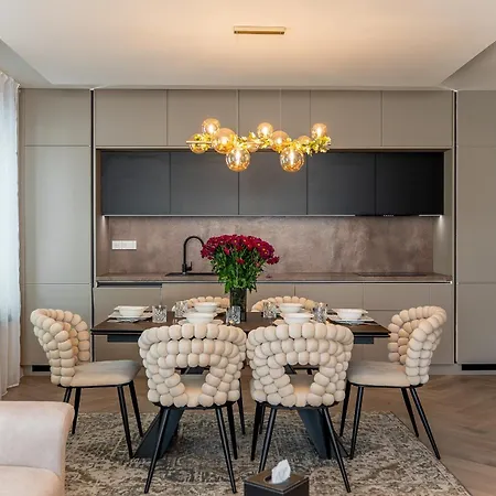 Διαμέρισμα Timonova Luxapartment Freegarage *